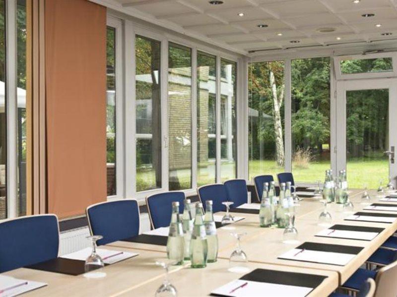 Park Hotel Hamburg Arena מראה חיצוני תמונה